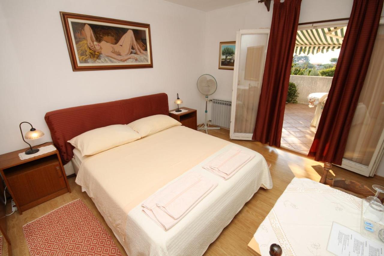 Apartments And Rooms With Parking Space Rovinj - 7170 Extérieur photo