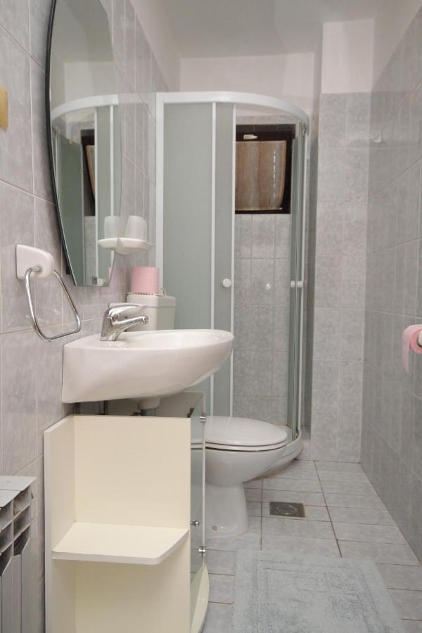 Apartments And Rooms With Parking Space Rovinj - 7170 Extérieur photo